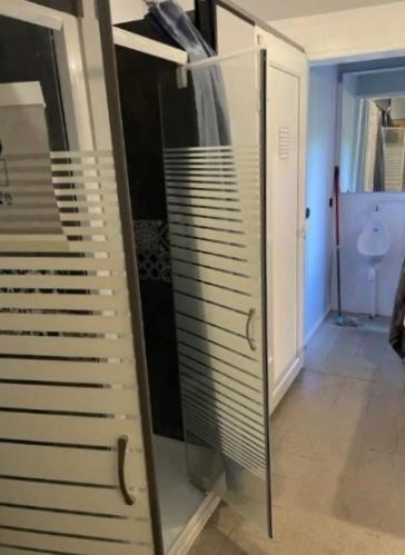 Leleka Hostel Esbly Εξωτερικό φωτογραφία
