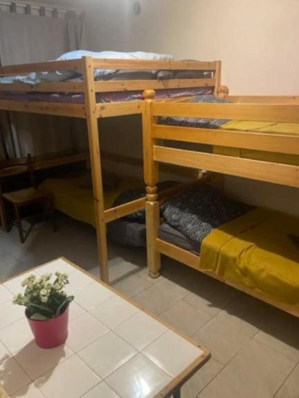 Leleka Hostel Esbly Εξωτερικό φωτογραφία